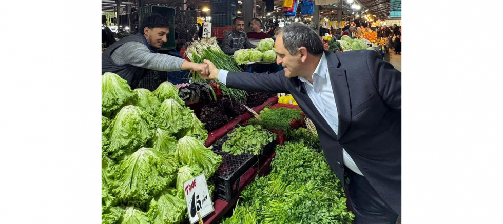 Ecevit Keleş: “Sapanca Esnafının Yanındayız, Çözüm İçin Sahadayız” - GÜNDEM - İnternetin Ajansı